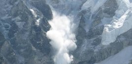 Toğanalı–Kəlbəcər–İstisu yolunda qar uçqunu - hərəkət məhdudlaşdırıldı