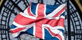 Britaniya hərbçilərini İraqdan çıxardı