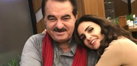 "Xahiş edirəm, ayağa qalx!"