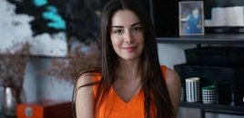 "Kızılcık şerbeti"nin aktrisası vəkil oldu - FOTOLAR