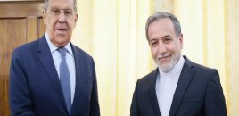 Əraqçi Lavrovla İranın ABŞ ilə danışıqlarını müzakirə edib