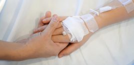 1 yaşlı uşaq qızdırmadan öldü