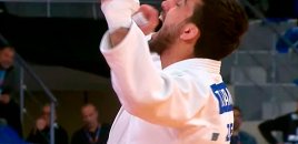 Turan Bayramov Avropa üçüncüsü oldu - Video