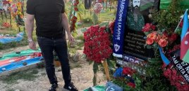 Qurban Qurbanov Allahverdi Bağırovun məzarını ziyarət etdi - FOTO