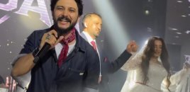 Toyları səhv salıb yarım saat pulsuz oxudu - Video