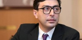 Nazir onu işdən çıxardı