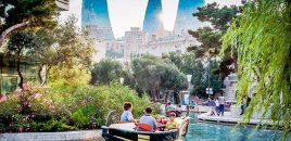 Azərbaycanda turizm sektoru geriləyir - İnsanlar niyə istirahət üçün xaricə gedir?