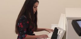 Leyla Əliyevadan pianoda “Söz olmasaydı” - Video