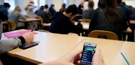 İngilis alimlərdən araşdırma: Sosial media yeniyetmələr üçün tamamilə məhdudlaşdırılmaldır