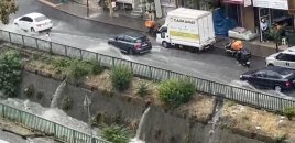 İstanbulun bir hissəsini su basdı - (Foto)