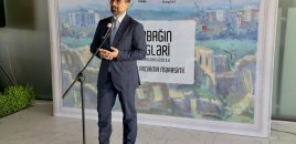 QDF “Qarabağın Rəngləri” layihəsində iştirak edən rəssamları mükafatlandırdı