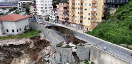 Türkiyədə yol çökdü, insanlar təxliyə olunur