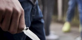 Bakıda internat məktəbinin həyətində BIÇAQLANMA: Saxlanılan var