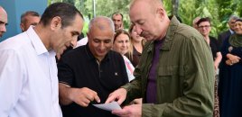 32 il əvvəl Ulu Öndərlə çəkilən şəkil Prezidentə göstərildi - Foto