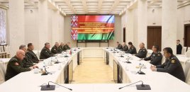 Kərəm Vəliyev belaruslu həmkarı ilə hərbi əməkdaşlığı müzakirə etdi