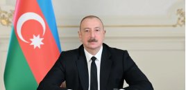 İlham Əliyev Makrona: Dövlətlərarası münasibətlərimizdə yeni dövr başlayır