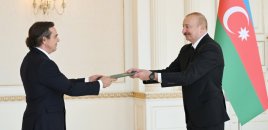 Prezident yeni səfiri qəbul etdi - FOTOLAR