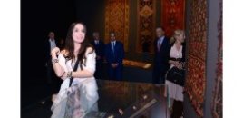 Leyla Əliyeva Budapeştdə “Azərbaycan xalçaları – ənənədən müasir incəsənətə” sərgisinin təqdimatında iştirak edib - FOTO