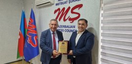 Məhəmmədəli Qəribli 50 illik yubileyi münasibəti ilə təltif edilib - FOTOLAR