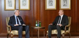 İlham Əliyev Almaniya İqtisadiyyatının Şərq Komitəsinin sədri Mixael Harms ilə görüşüb - FOTOLAR