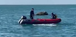 Dənizdə batan 3 gəncin axtarışı davam edir - Video