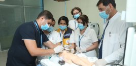 Yeni Klinikada neonatal reanimasiya üzrə simulyasiya təlimi keçirildi - FOTOLAR