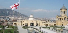 Gürcüstanda dövlət universitetlərində təhsil tamamilə ödənişsiz oldu - Azərbaycanda da ola bilər?