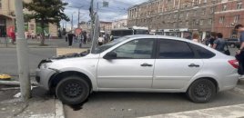 Rusiyada avtomobil piyadaların üzərinə sürdü