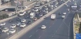 Bəzi yollarda sıxlıq yarandı - SİYAHI