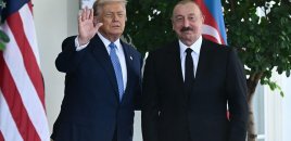 Donald Tramp sülh prosesində Prezident İlham Əliyevin rolunu yüksək qiymətləndirib