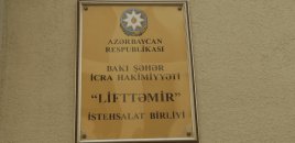 Yeni Günəşli qəsəbəsində binanın lifti işləmir - VİDEO
