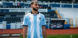 Nəriman Axundzadə “Qalatasaray”la oyunda sarı vərəqə aldı