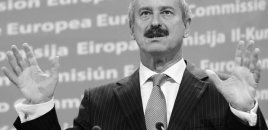 Keçmiş Baş nazir vəfat etdi - Məşhur diplomatın atasıdır