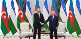 Azərbaycan və Özbəkistan prezidentlərinin təkbətək görüşü olub