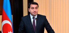 Hikmət Hacıyev Nizami Gəncəvi adına Özbəkistan Milli Pedoqoji Universitetinin yeni binasından paylaşım edib - VİDEO