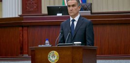Şerzod Xocayev: "Özbəkistan və Azərbaycan neft məhsullarının istehsalını müzakirə edib"