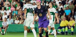 "Barselona"nın futbolçusu Qavi sağ dizindən zədələnib