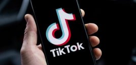 Tiktokda söyüş söyən tələbə qız saxlanıldı