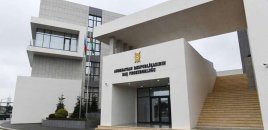 Məsciddə qanunsuz yenidənqurma işləri: Xəbərdarlıq...