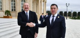 İlham Əliyev Sadır Japarovu təbrik etdi