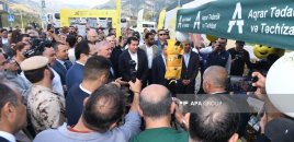 Kəlbəcərdə Bal Festivalı keçirilib