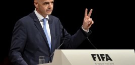 İnfantino FIFA prezidentliyinə namizədliyini irəli sürüb-sürməyəcəyini açıqlayıb