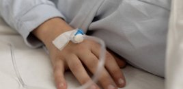 Gürcüstanda zəhərlənən uşaqların sayı 100-ü ötüb