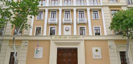 Azərbaycanda şagirdlərin geyim forması təsdiqləndi