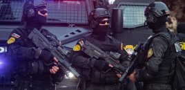 Polis əməkdaşlarına silahlı müqavimət göstərən şəxs zərərsizləşdirildi