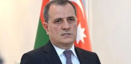 Ceyhun Bayramov ATƏT-in baş katibi ilə sülh prosesini müzakirə etdi