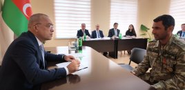 Zaur Mikayılov Samux rayonunda vətəndaşlarla görüşdü