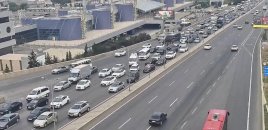 Bakının bir sıra yollarında tıxac yaranıb