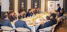 ABŞ-Azərbaycan Ticarət Palatasının (USACC) İcraçı Direktoru sahibkarlarla görüşdü - FOTOLAR