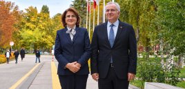 Türkiyə-Azərbaycan Universitetinin rektoru Hacettepe Universitetində görüşlər keçirib